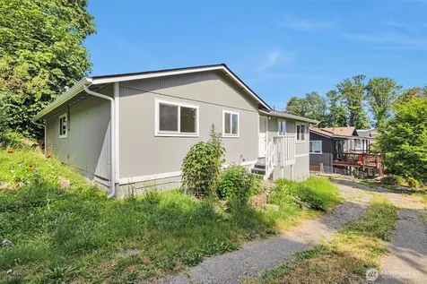 6325 S Eddy Court Seattle WA 98118