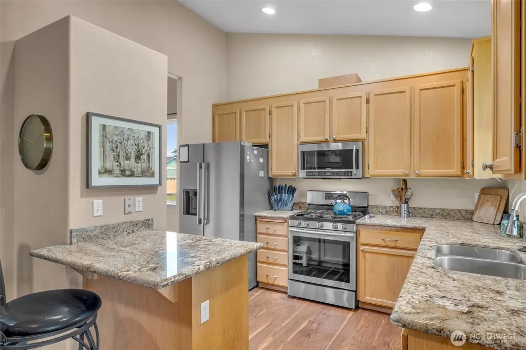 1112 131st Street Ct E Tacoma WA 98445