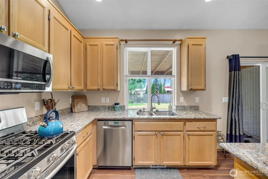 1112 131st Street Ct E Tacoma WA 98445