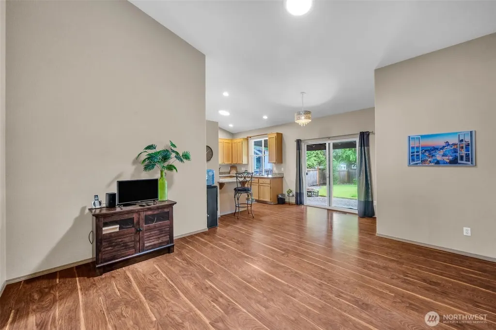 1112 131st Street Ct E Tacoma WA 98445
