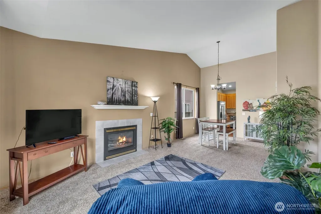 1112 131st Street Ct E Tacoma WA 98445