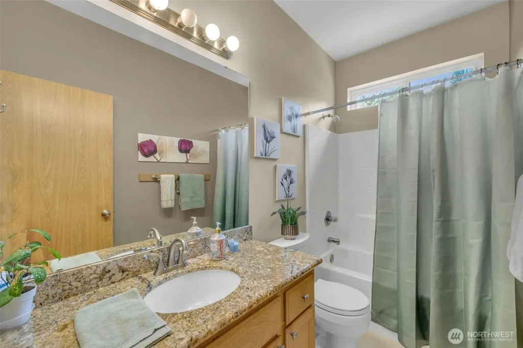 1112 131st Street Ct E Tacoma WA 98445
