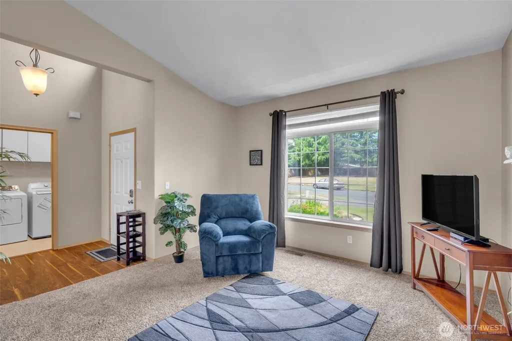 1112 131st Street Ct E Tacoma WA 98445