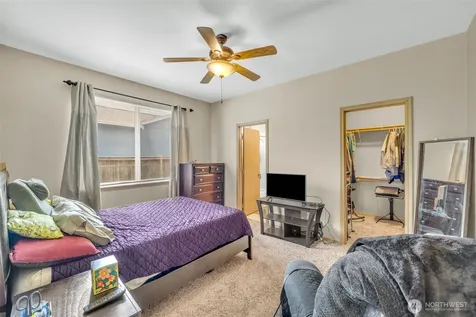 1112 131st Street Ct E Tacoma WA 98445