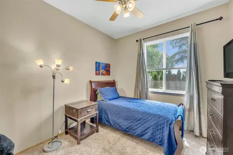 1112 131st Street Ct E Tacoma WA 98445