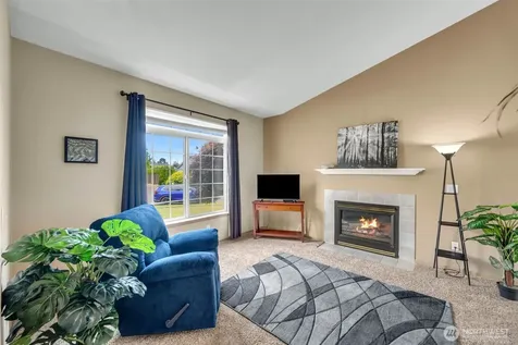 1112 131st Street Ct E Tacoma WA 98445