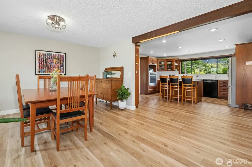 41218 292nd Way SE Enumclaw WA 98022