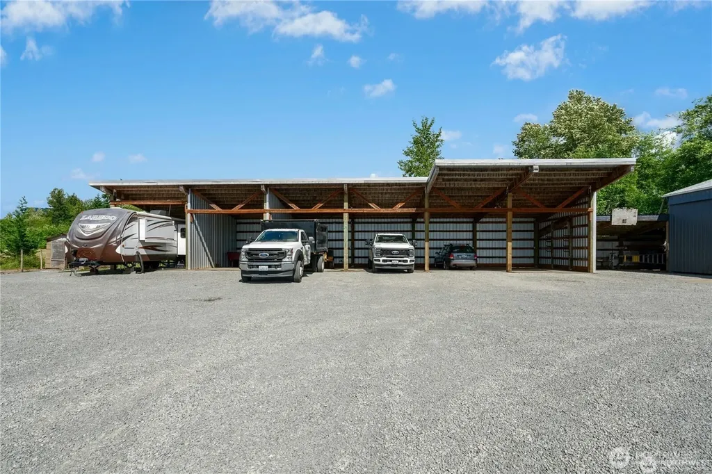 41218 292nd Way SE Enumclaw WA 98022