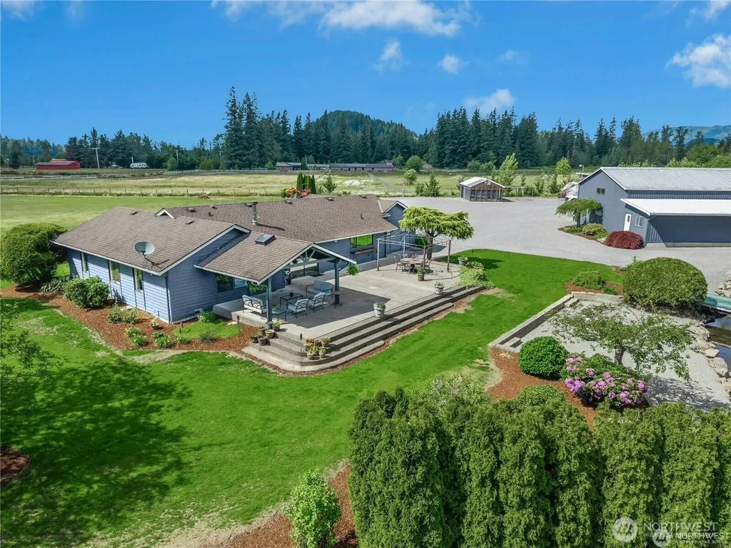 41218 292nd Way SE Enumclaw WA 98022