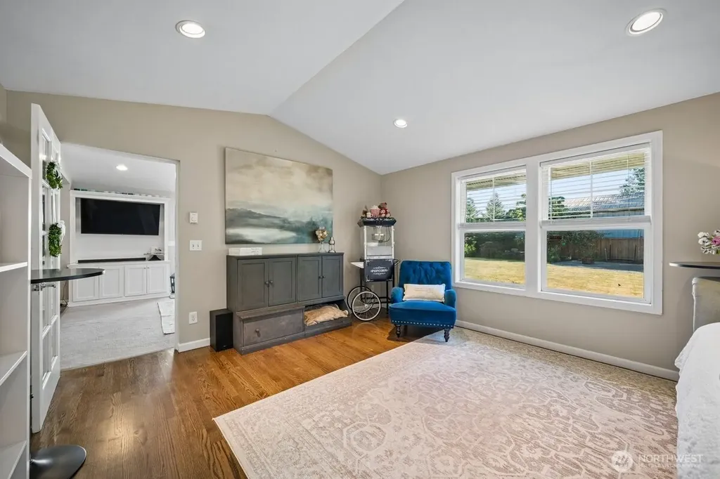33331 SE 42nd Street Fall City WA 98024