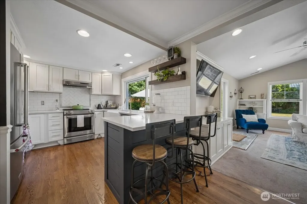 33331 SE 42nd Street Fall City WA 98024