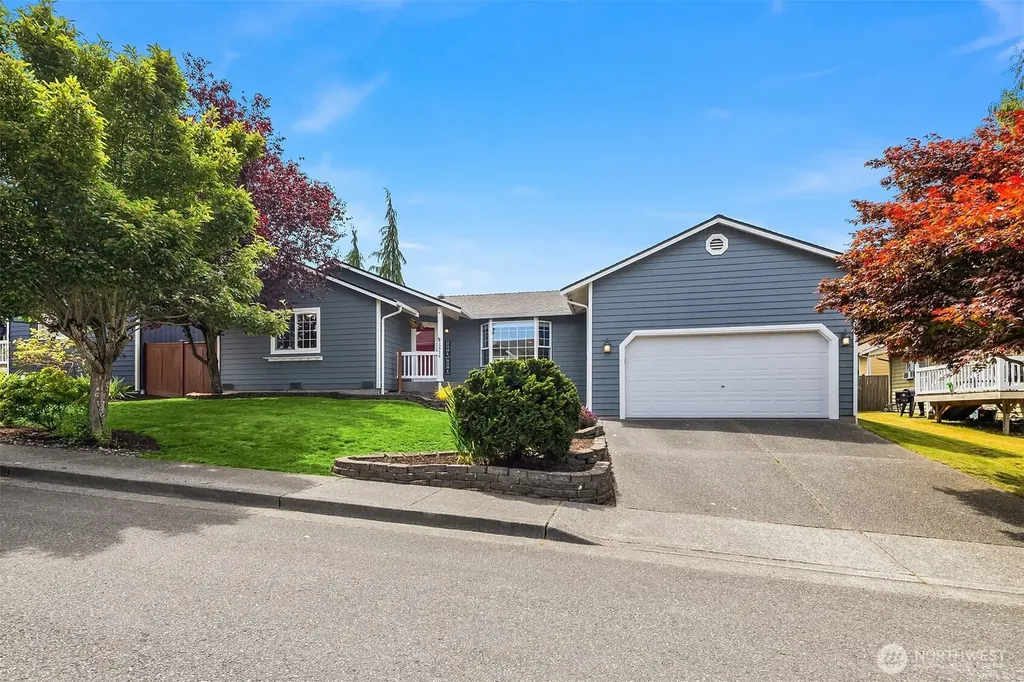 5814 12th Avenue W Everett WA 98203