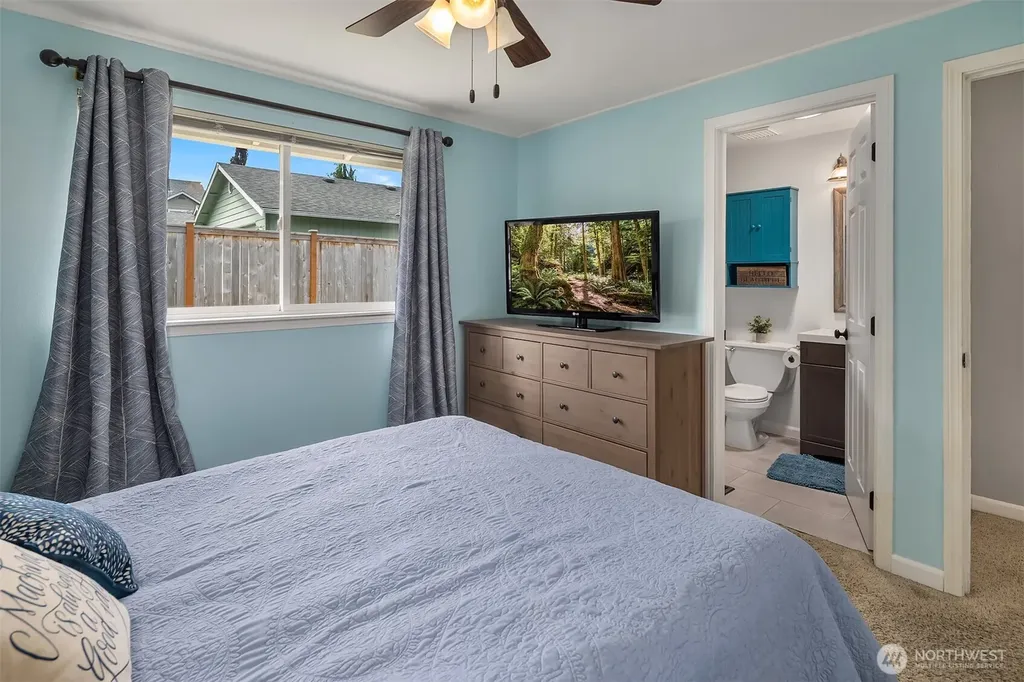 5814 12th Avenue W Everett WA 98203