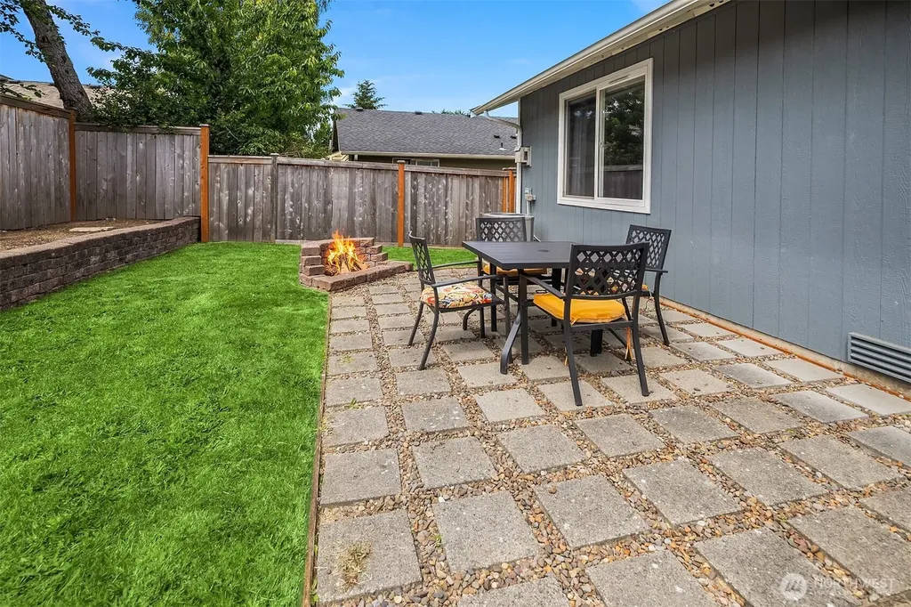5814 12th Avenue W Everett WA 98203
