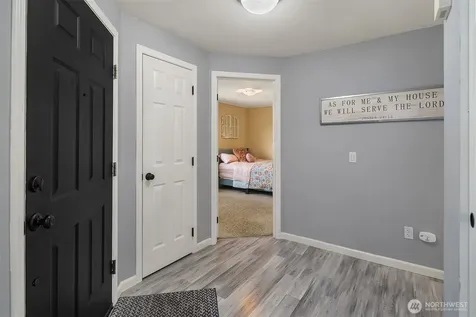 5814 12th Avenue W Everett WA 98203