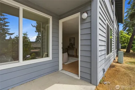 9398 Redmond-woodinville Rd NE Redmond WA 98052