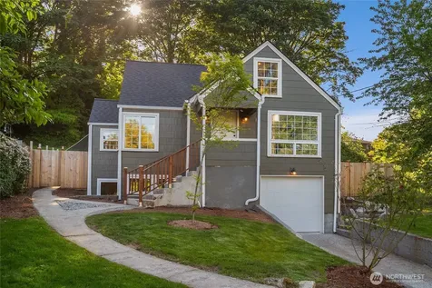 11429 Glendale Way S Seattle WA 98168