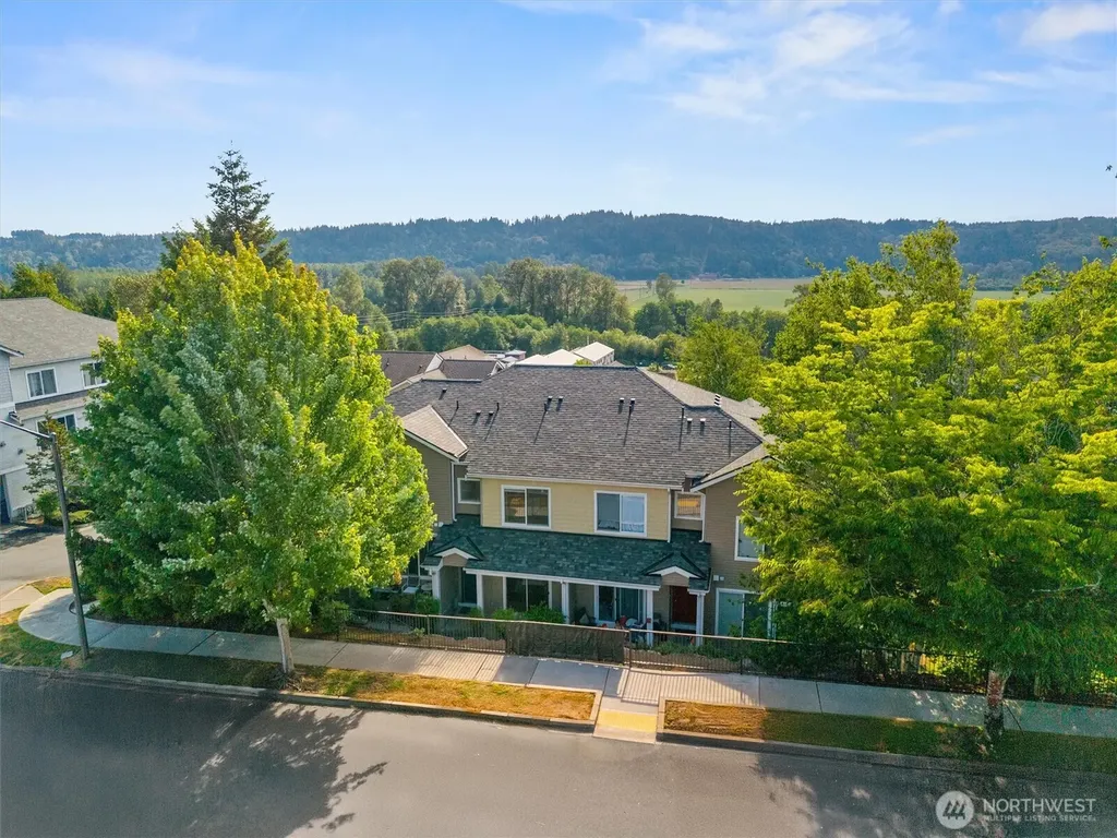 14723 1st Lane NE Duvall WA 98019