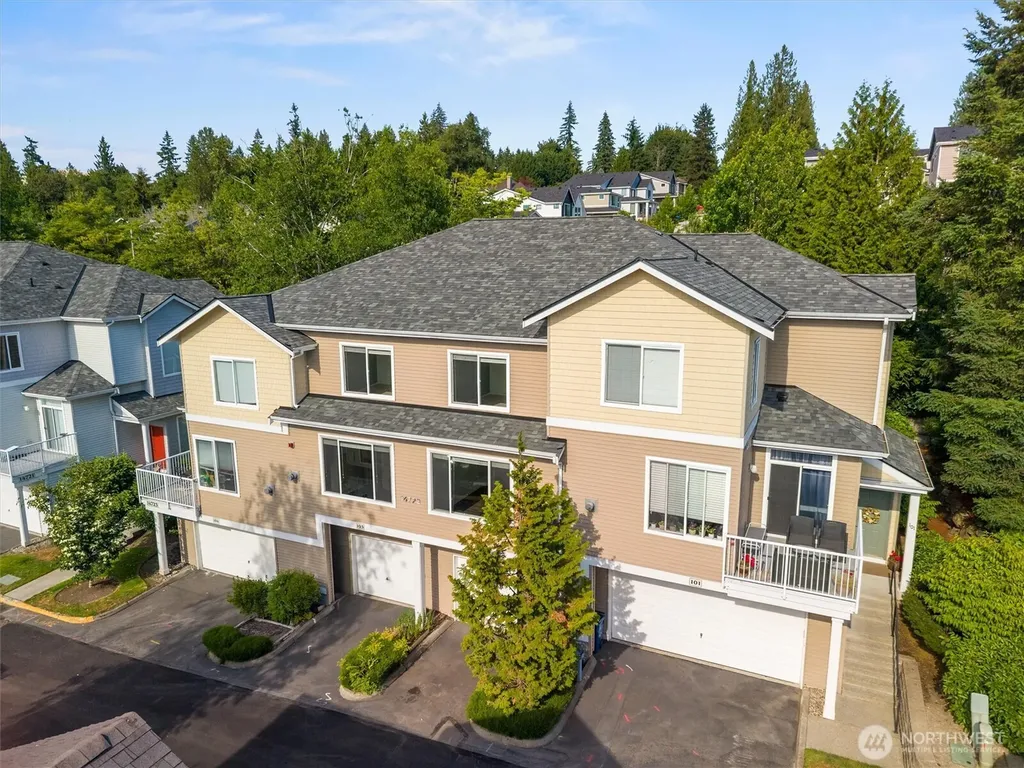 14723 1st Lane NE Duvall WA 98019