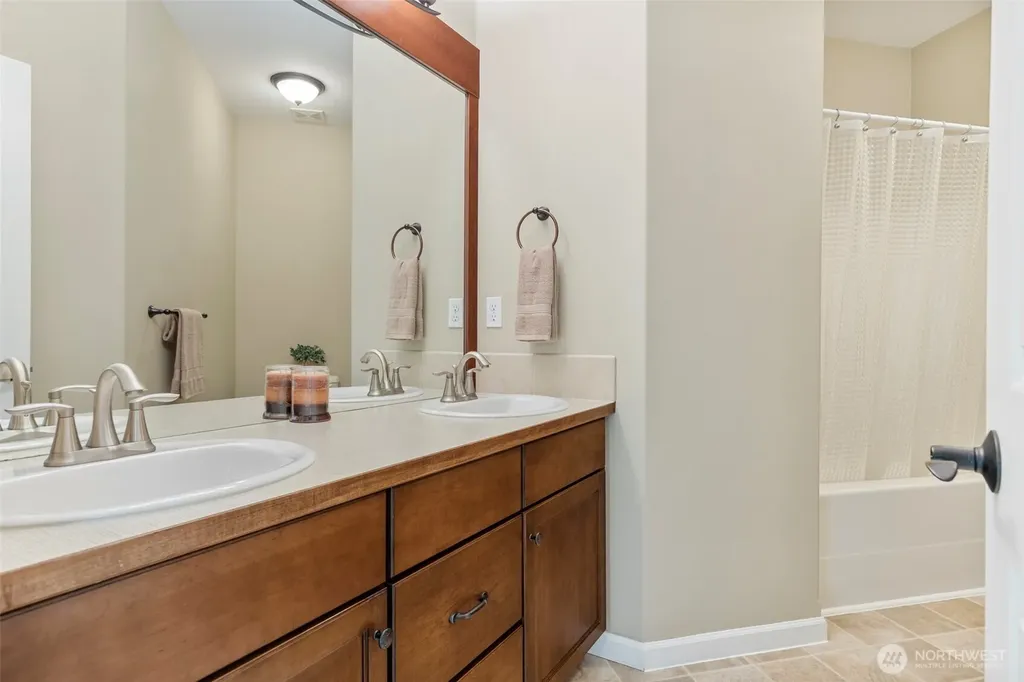 6826 47th Loop NE Olympia WA 98516