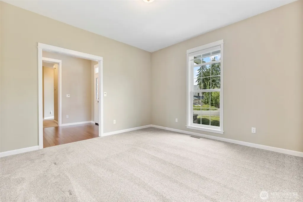 6826 47th Loop NE Olympia WA 98516