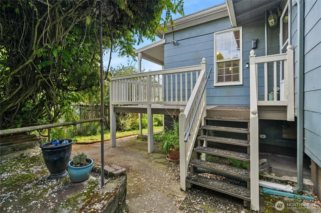 1012 20th Avenue S Seattle WA 98144