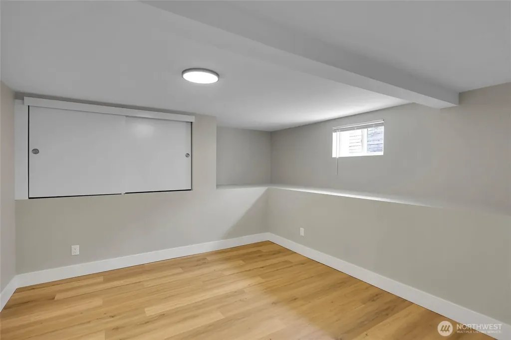 7901 16th Avenue SW Seattle WA 98106
