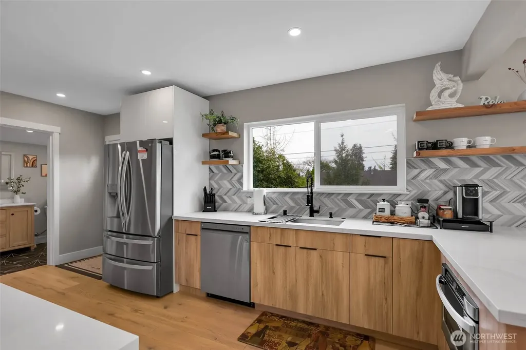 7901 16th Avenue SW Seattle WA 98106