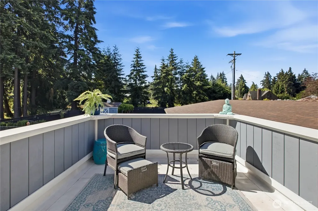 2504 72nd Street E Tacoma WA 98404