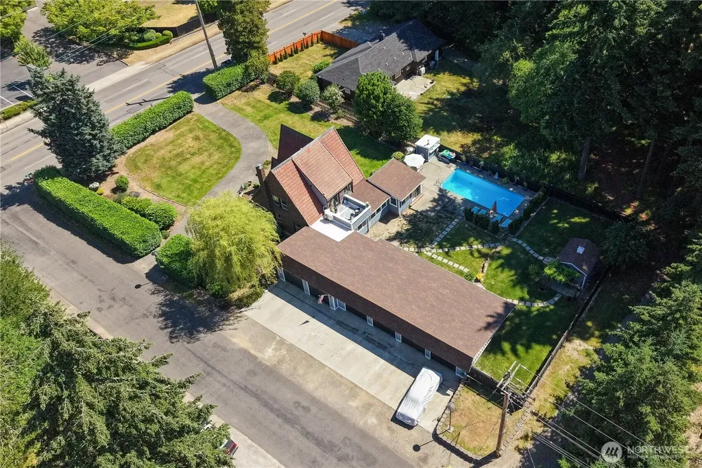 2504 72nd Street E Tacoma WA 98404