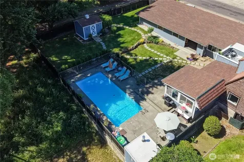 2504 72nd Street E Tacoma WA 98404