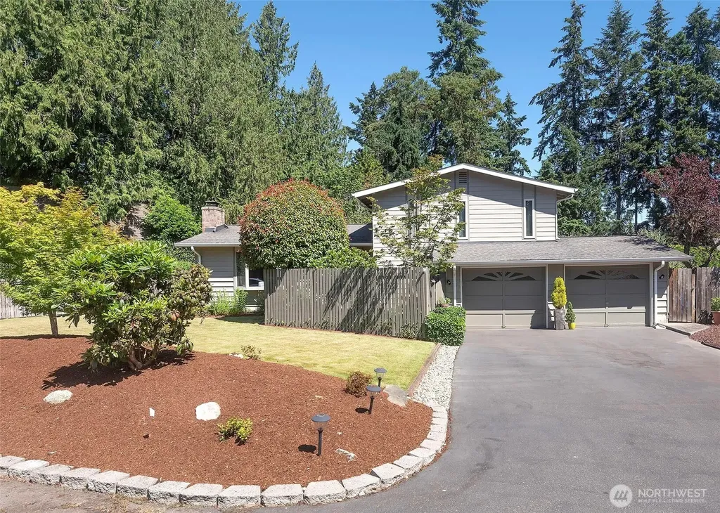 8821 221st Place SW Edmonds WA 98026