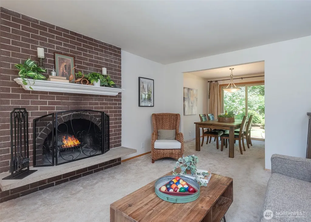8821 221st Place SW Edmonds WA 98026