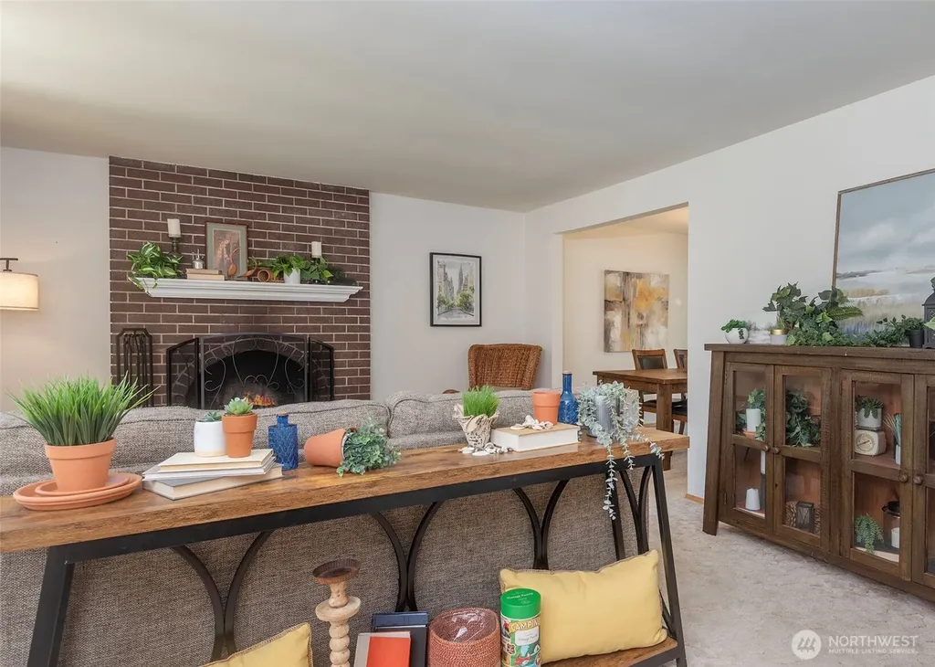 8821 221st Place SW Edmonds WA 98026
