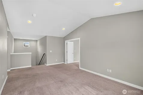 2981 SW Crestwood Drive Oak Harbor WA 98277