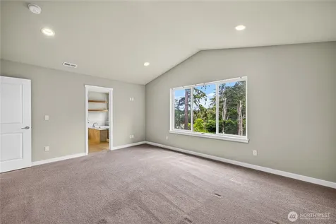 2981 SW Crestwood Drive Oak Harbor WA 98277