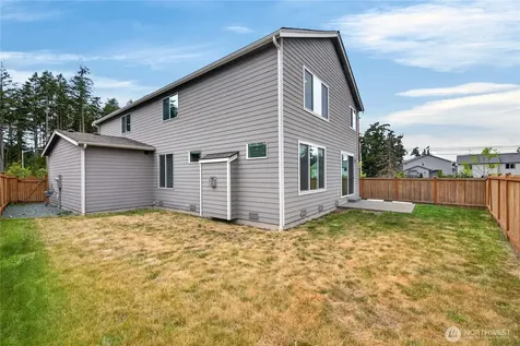 2981 SW Crestwood Drive Oak Harbor WA 98277