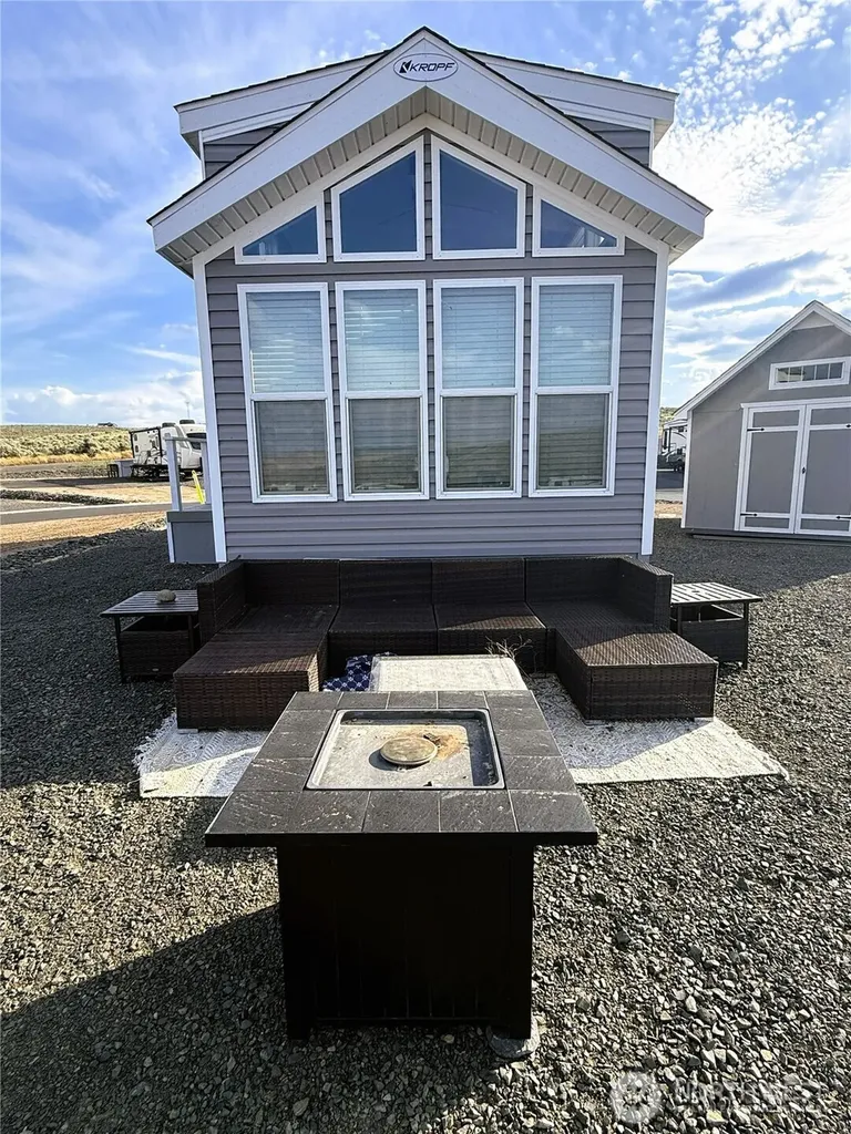 1769 Naches Wenas Road Selah WA 98942