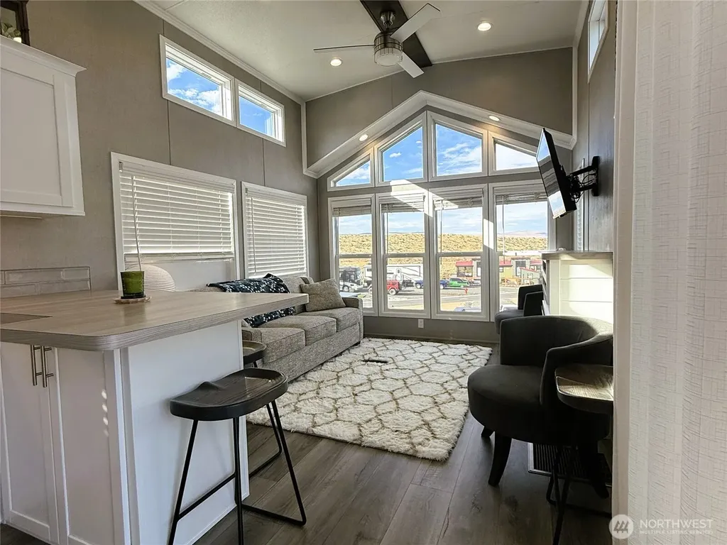 1769 Naches Wenas Road Selah WA 98942