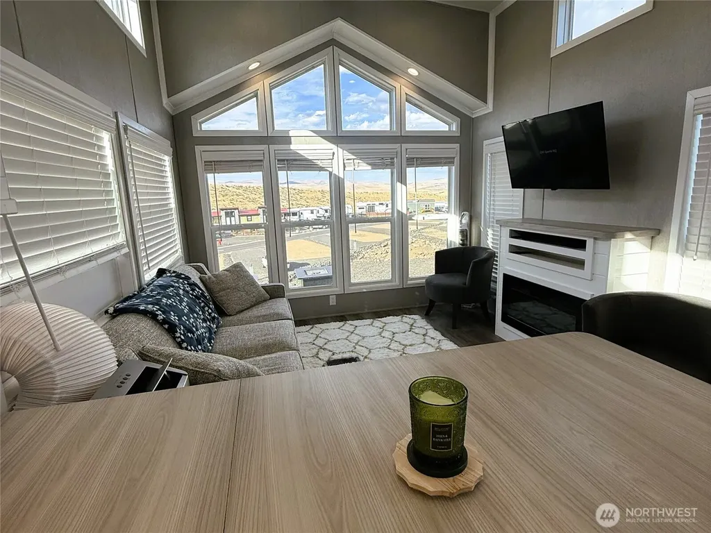 1769 Naches Wenas Road Selah WA 98942
