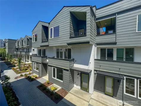 6905 42nd Avenue S Seattle WA 98118