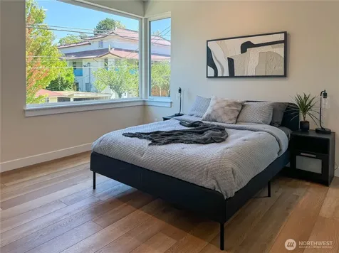 6905 42nd Avenue S Seattle WA 98118