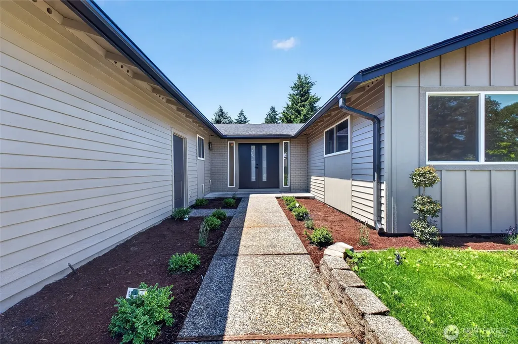 7608 90th Avenue SW Lakewood WA 98498