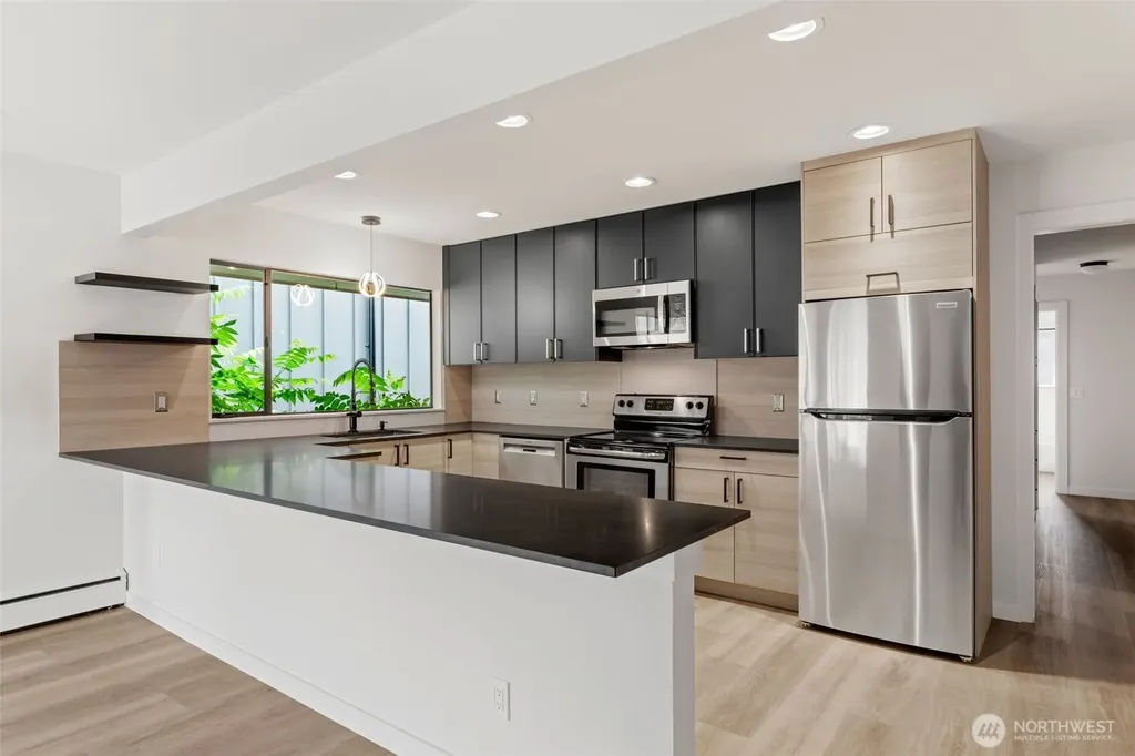 6553 Greenwood Avenue N Seattle WA 98103