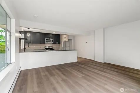 6553 Greenwood Avenue N Seattle WA 98103