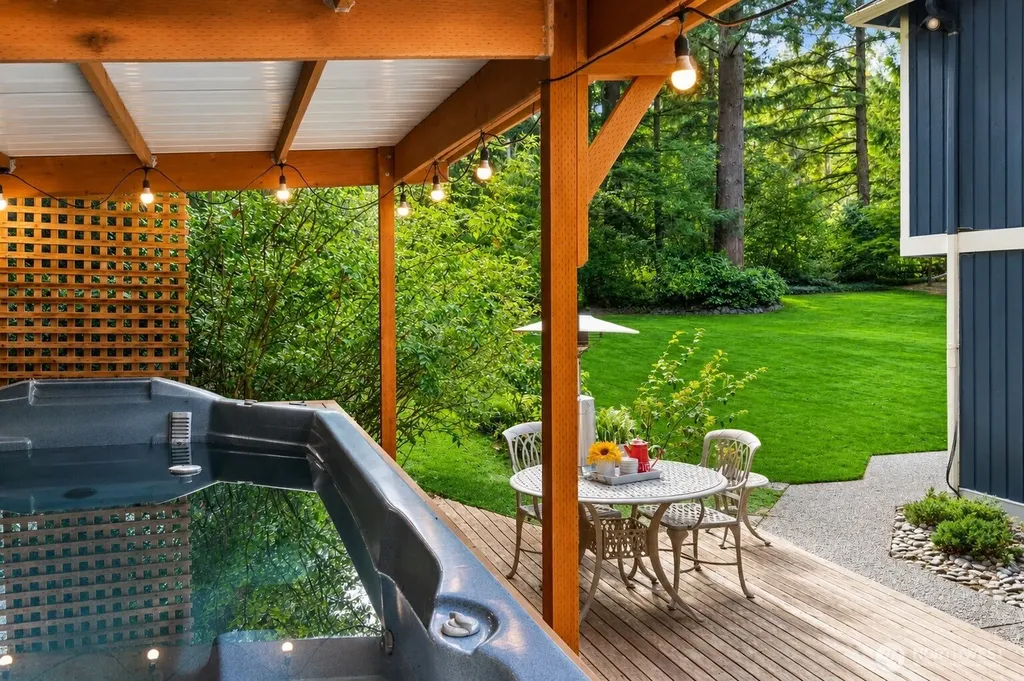 5013 140th Avenue NE Bellevue WA 98005