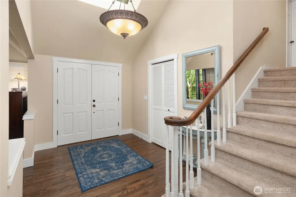 5013 140th Avenue NE Bellevue WA 98005