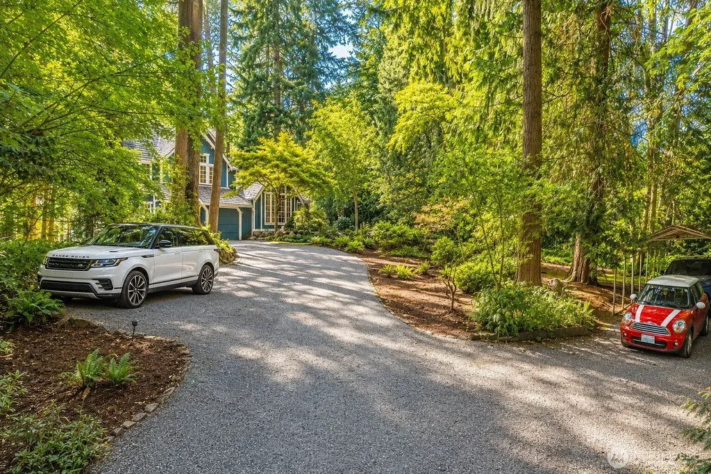 5013 140th Avenue NE Bellevue WA 98005