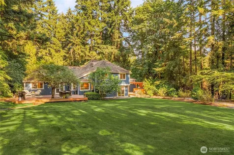 5013 140th Avenue NE Bellevue WA 98005