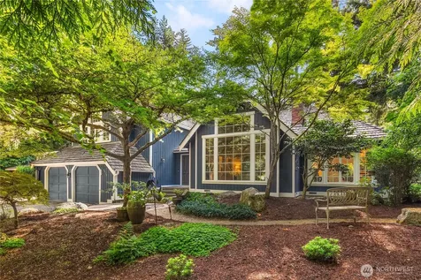 5013 140th Avenue NE Bellevue WA 98005